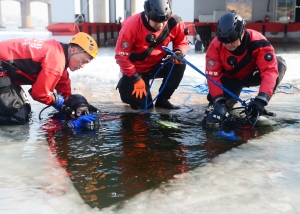 한강 얼음사고 대비 구조훈련