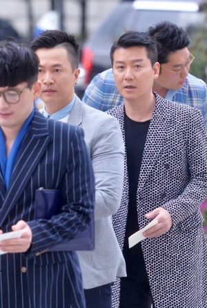이현우, 김원준 결혼식 참석