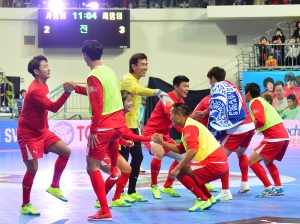 홍명보 자선축구