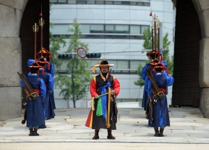 숭례문 파수의식, '화려한 부활'…8년 만에 재개
