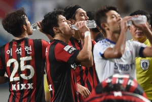 프로축구 슈퍼매치 FC서울-수원삼성 160812 서울월드컵경기장