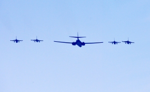 미 전략폭격기 B-1B 랜서 무력시위