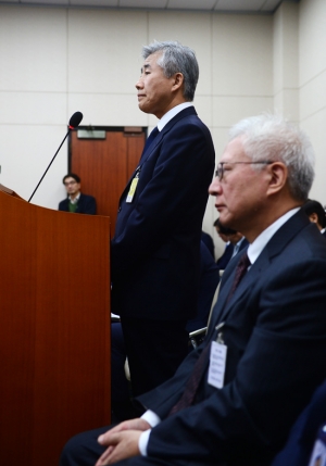 국정감사 참석한 서울대학교병원 백선하 교수