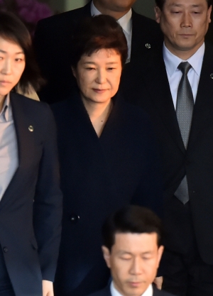 박근혜 전 대통령 검찰 조사 후 귀가