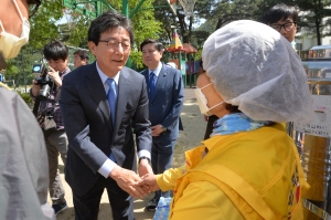 유승민 강릉 산불 이재민 방문