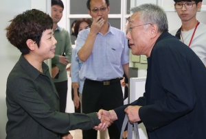 황석영-김미화 문화계 블랙리스트 기자회견