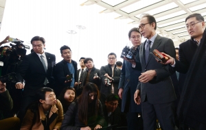 이명박 전 대통령, '바레인 출국'