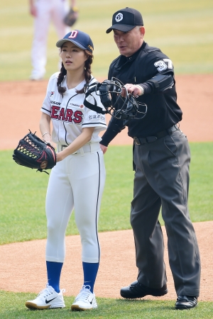 프로야구 개막식 이상화 시구