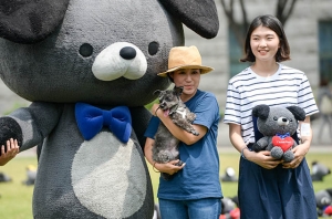 케어, '토리 인형 전시회 I'm Not Food-먹지 말고 안아 주세요'