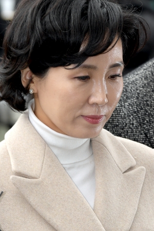 '혜경궁 김씨' 트위터 관련, 이재명 경기도지사 부인 김혜경 씨 검찰 출석