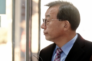 '세월호 보도 개입 의혹' 이정현 의원 1심 선고공판 