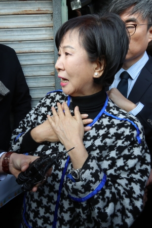 목포 방문해 기자회견 하는 손혜원 의원