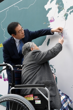 3.1운동 100주년 기념 '기록 기억 : 일본군 '위안부' 이야기, 다 듣지 못한 말들' 전시회 개관식