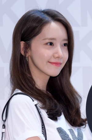 윤아, 마이클 코어스 포토행사