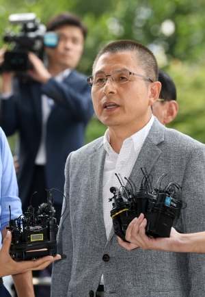 황교안 패스트트랙 관련 검찰 자진출석