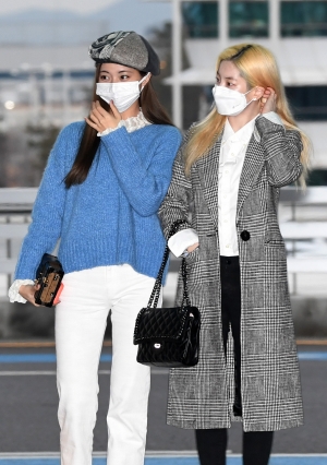 트와이스 출국