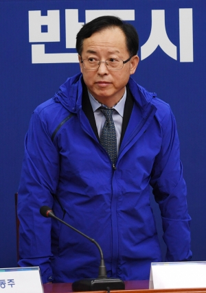 이해찬 대표 예방한 더불어시민당 비례대표 후보들