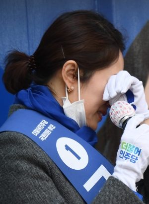 고민정 뚝섬유원지역 주말 유세