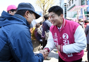 김종인, 도봉구 지원 유세