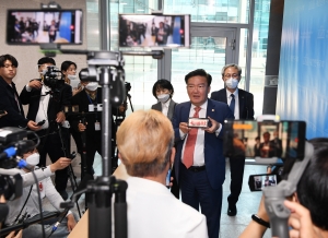 총선 부정선거 의혹 또다시 강조하는 민경욱