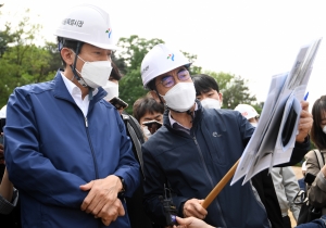 율곡로 터널 공사현황 점검 나선 오세훈