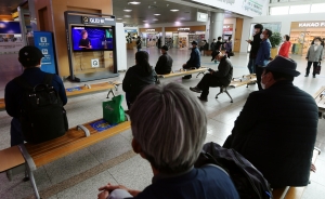 아카데미 시상식 시청하는 시민들