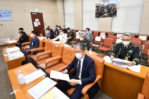 국방위 전체회의