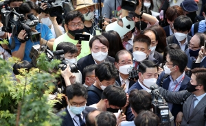 남산예장공원 개장식 참석한 윤석열