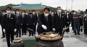 대전현충원 방문한 윤석열