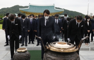 대전현충원 방문한 윤석열