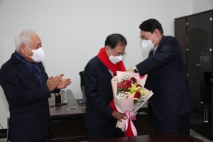 윤석열, 윤영일 새시대위원회 영입