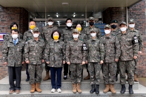 심상정, '더 좋은 병영식당' 현장 점검, 1사단 일월성대대 찾아