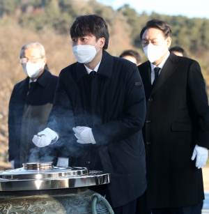 윤석열-이준석, 임인년 첫날 현충원에서 재회