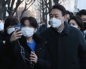 윤석열 지하철 출근