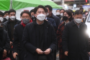 이준석 국민의힘 대표 광주 아파트 붕괴사고 현장 방문