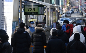 안철수 가족 선별검사소 의료 봉사 