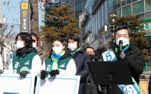송문희 후보와 합동유세하는 김동연 후보
