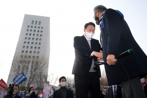 윤석열 친문 정당 지지선언 참석