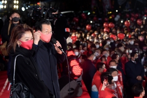 윤석열, 서울시청 광장 피날레 유세