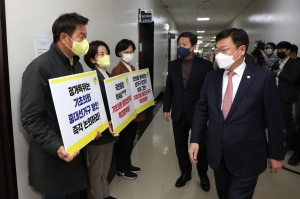 6월 지방선거 앞두고, 정개특위 여전히 난항