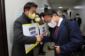 6월 지방선거 앞두고, 정개특위 여전히 난항