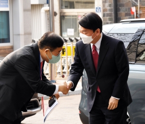 윤석열 통의동 집무실 출근