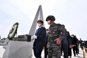 이준석 백령도 해병대 6여단 방문