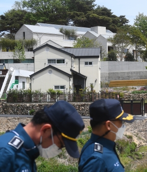 문재인 전 대통령 양산사저 입주