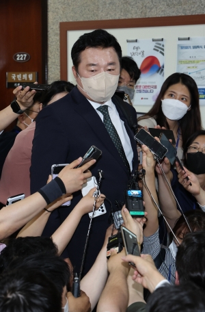 이준석 징계 사안 심의를 위한 국민의힘 윤리위 개최
