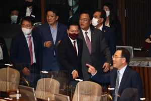 정진석 교섭단체대표연설