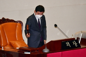 박진 해임안 가결