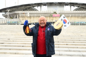 김흥국 월드컵 16강 진출 삭발식