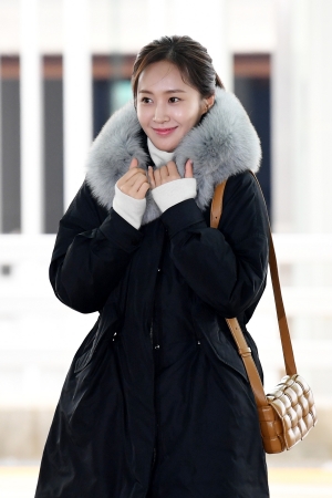 AAA 출국