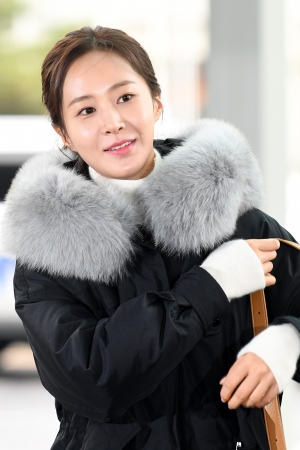 AAA 출국